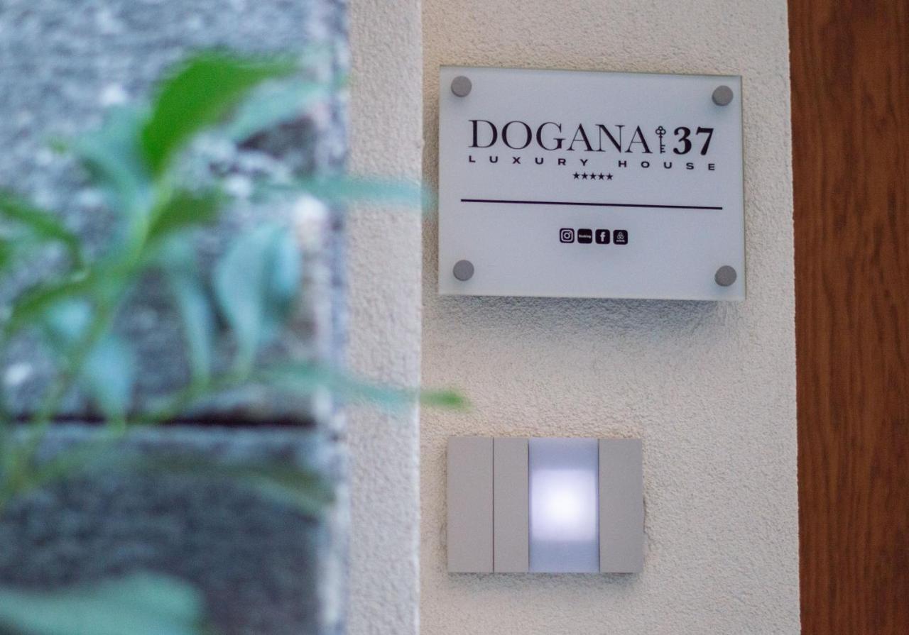 サレルノLuxury House Dogana 37アパートメント エクステリア 写真